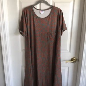 LulaRoe Carly Size XL